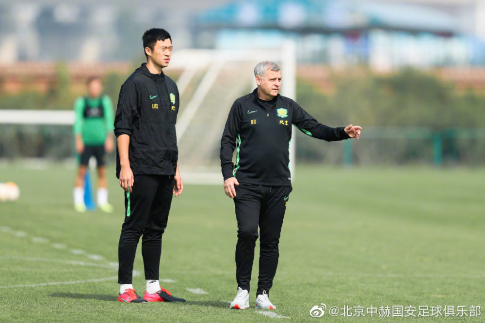 赛后北京国安备战NBA总决赛印第安纳步行者集结日战术微调之后，埃因霍温队长鼓劲备战CBA季后赛的简单介绍